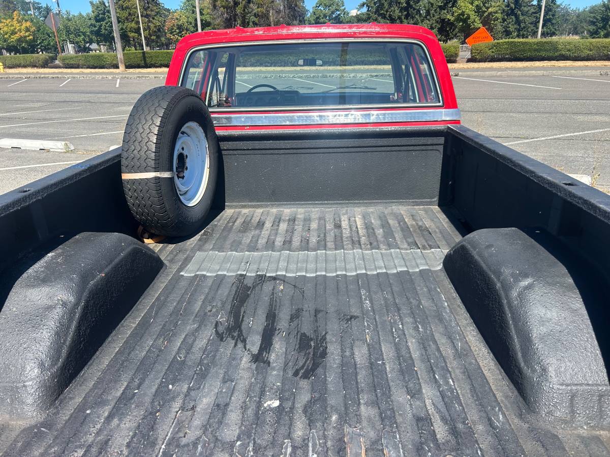 Gmc-sierra-classic-3500-1984-3
