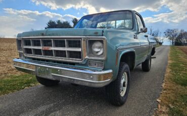 Gmc-sierra-grande-15-1977-green-1