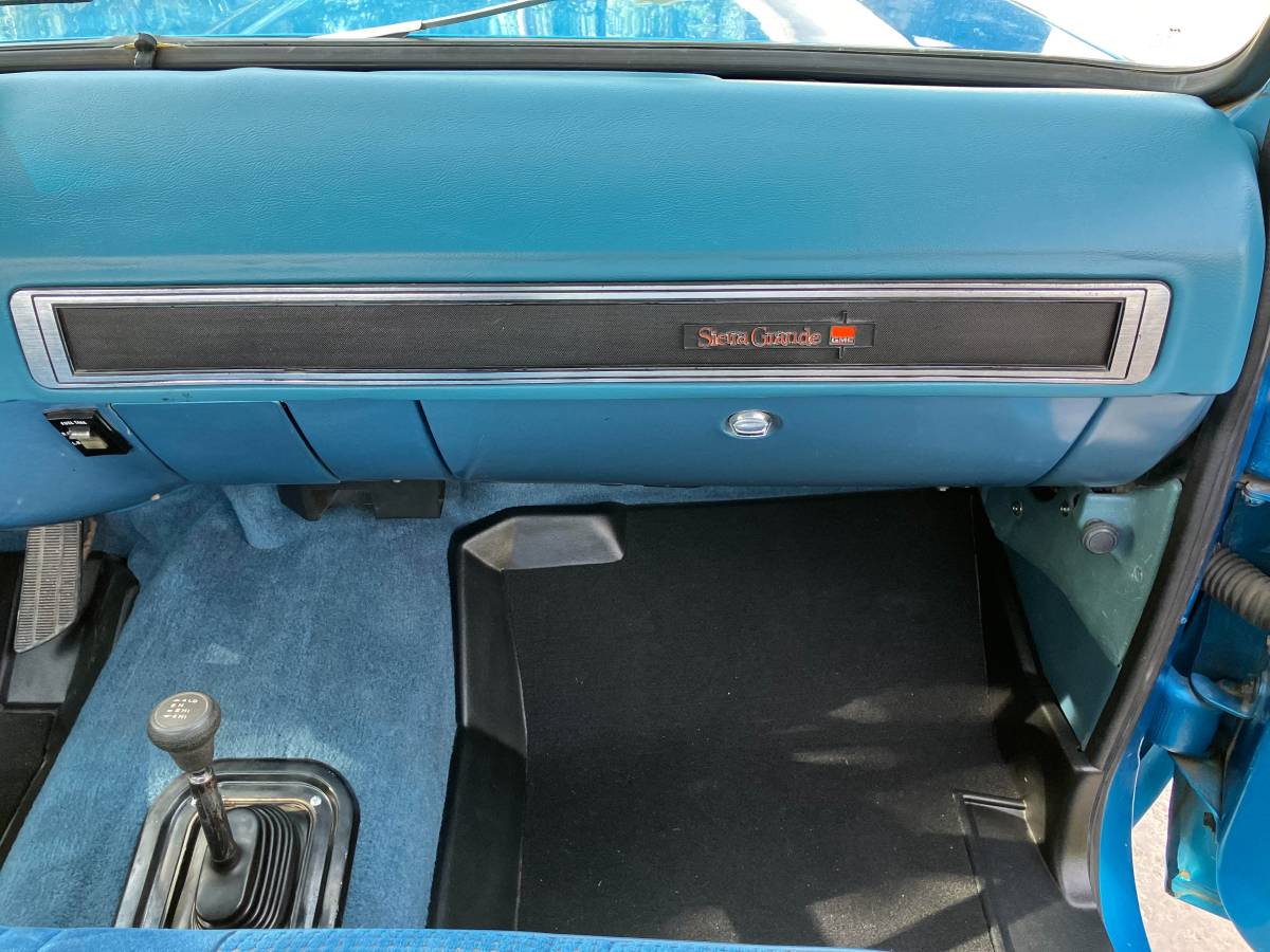 Gmc-sierra-grande-1500-1980-blue-2