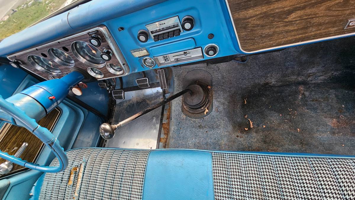 Gmc-sierra-grande-1972-blue-4