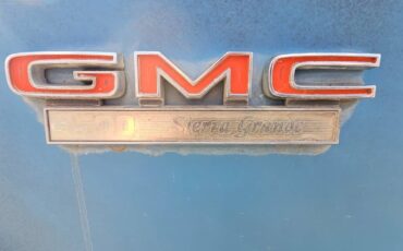 Gmc-sierra-grande-1972-blue-9