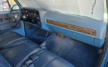 Gmc-sierra-grande-1975-blue-10