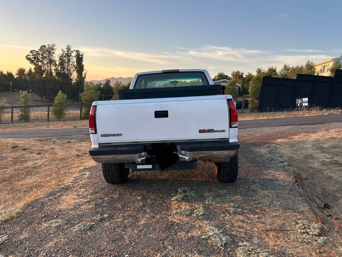 Gmc-sierra-sle-k1500-4x4-1995-white-4