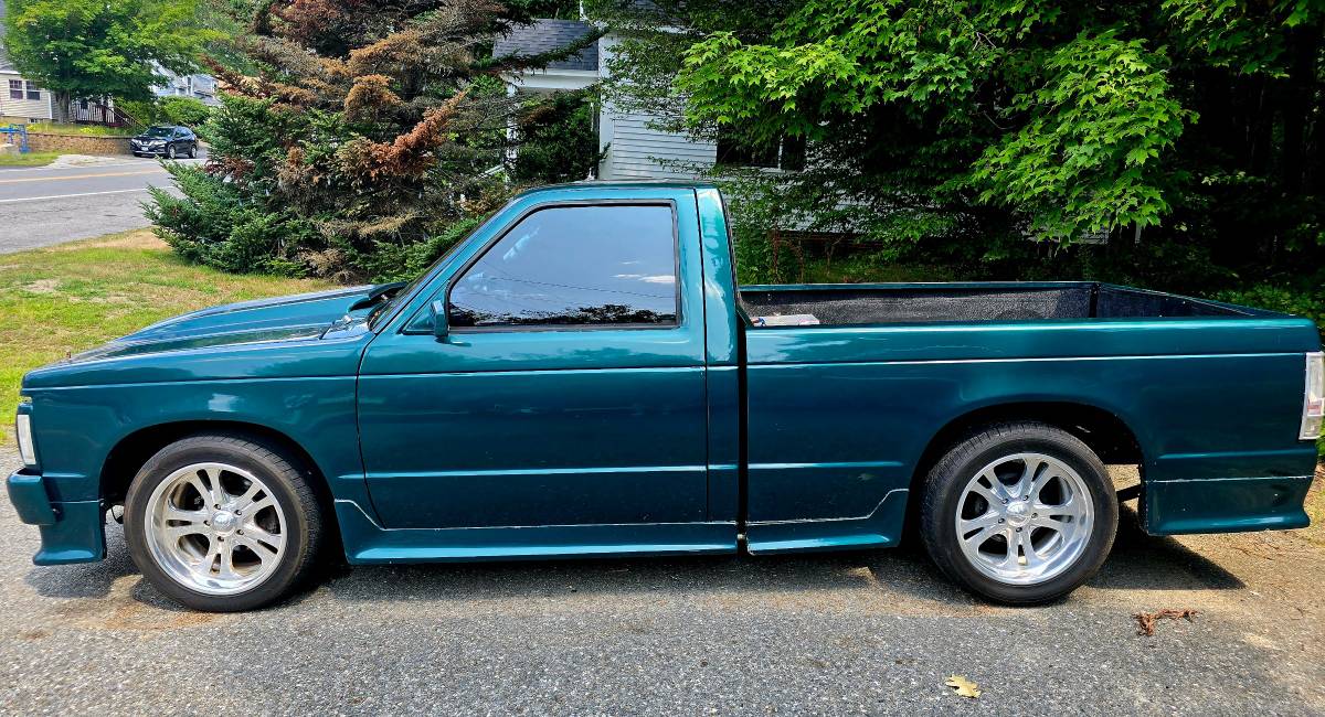 Gmc-sonama-s-10-short-bed-1992-green-5
