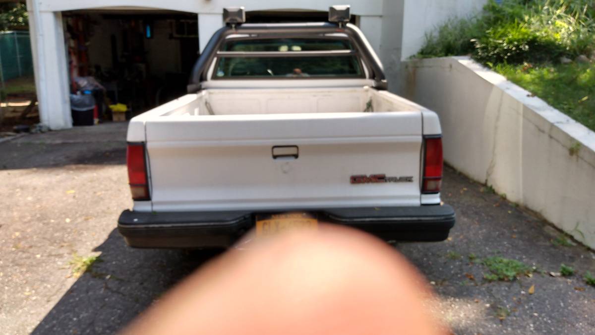 Gmc-sonoma-1993-white-4