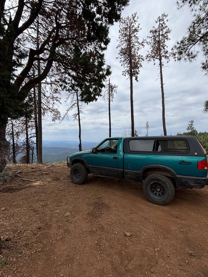 Gmc-sonoma-1995-green-1