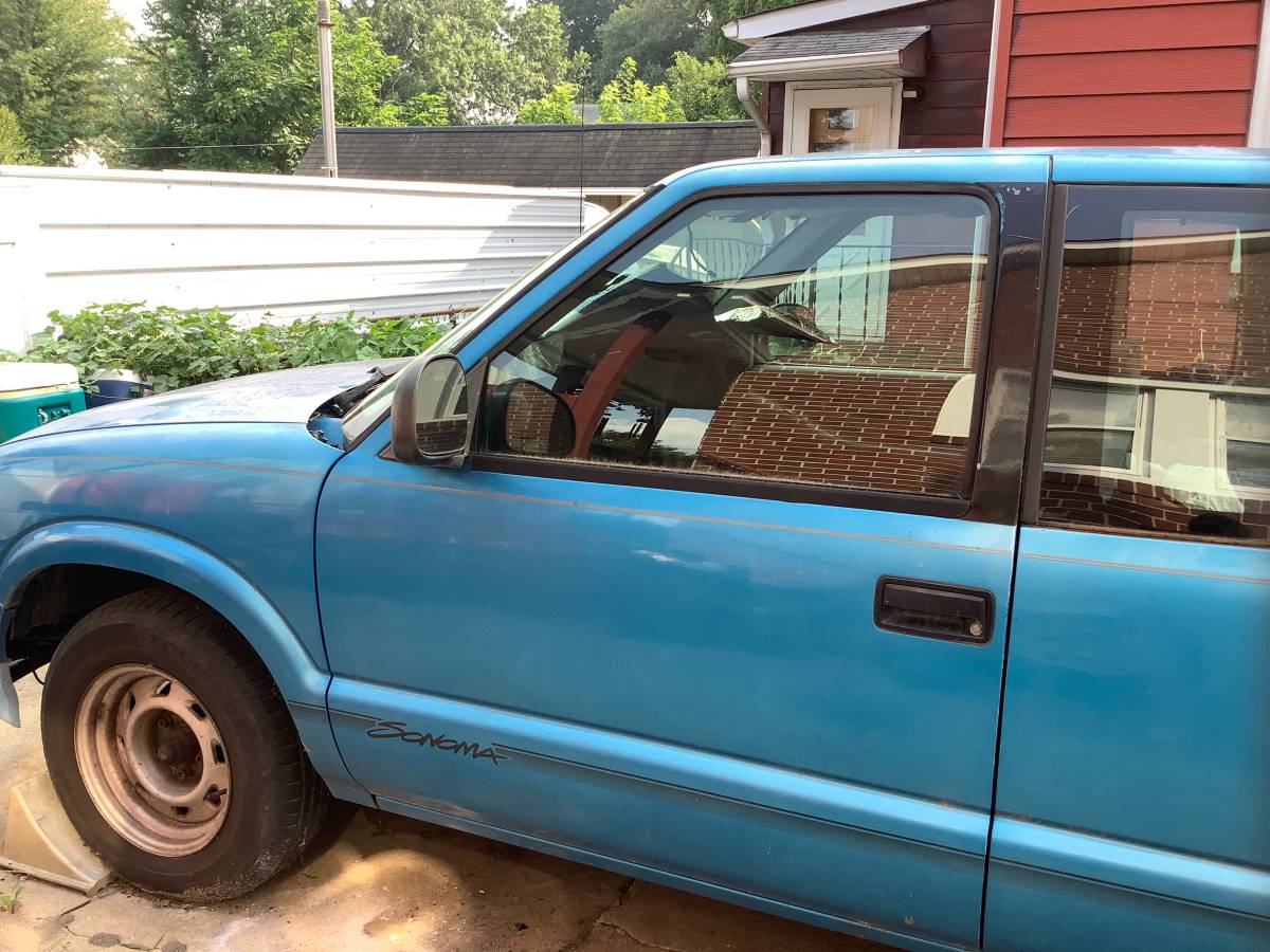 Gmc-sonoma-sls-1994-blue-2