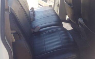 Gmc-suburban-12-ton-nominal-1994-white-3