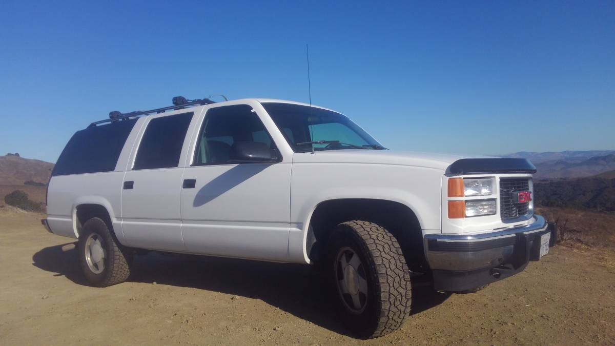 Gmc-suburban-12-ton-nominal-1994-white-6