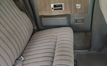 Gmc-suburban-1500-1990-blue-11