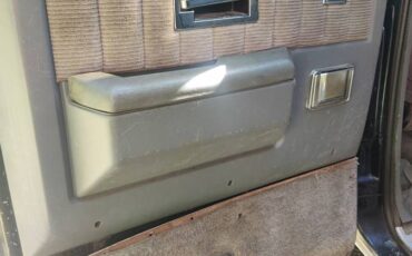 Gmc-suburban-1500-1990-blue-9