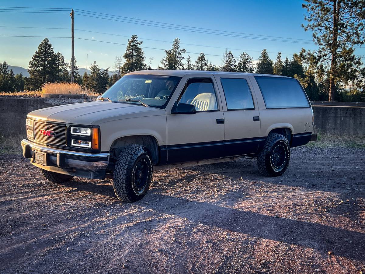 Gmc-suburban-1500-1992-brown-2