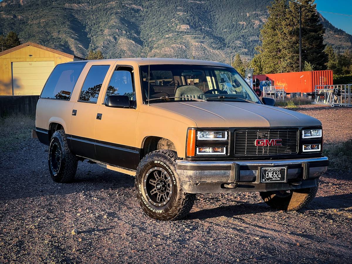 Gmc-suburban-1500-1992-brown