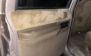Gmc-suburban-1500-1993-17