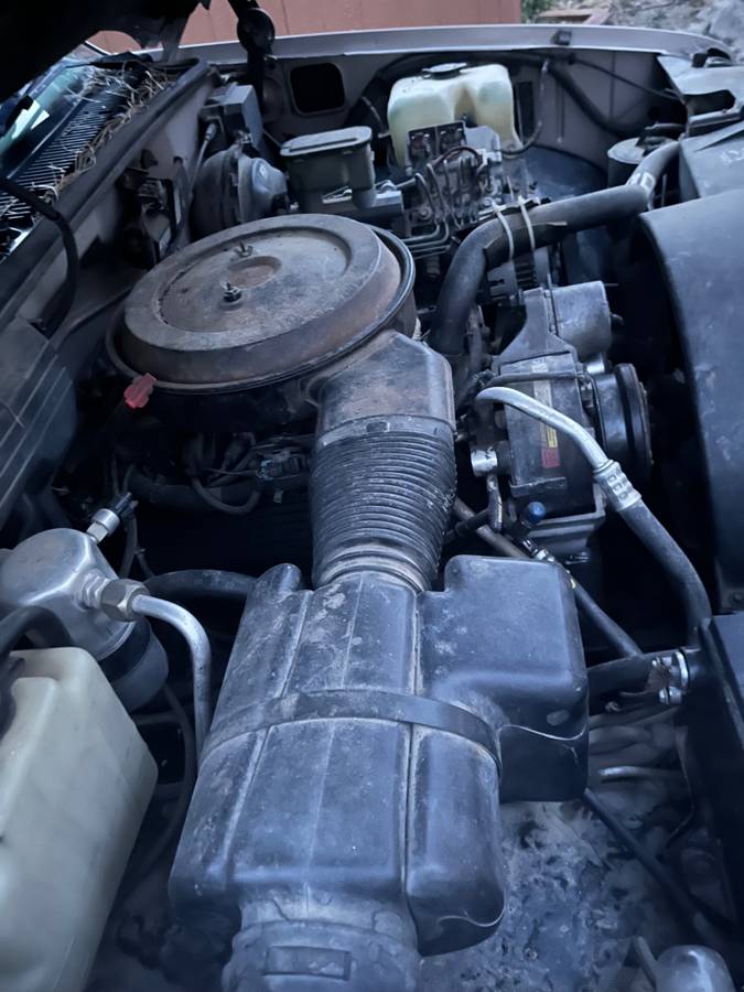 Gmc-suburban-1500-1993-6