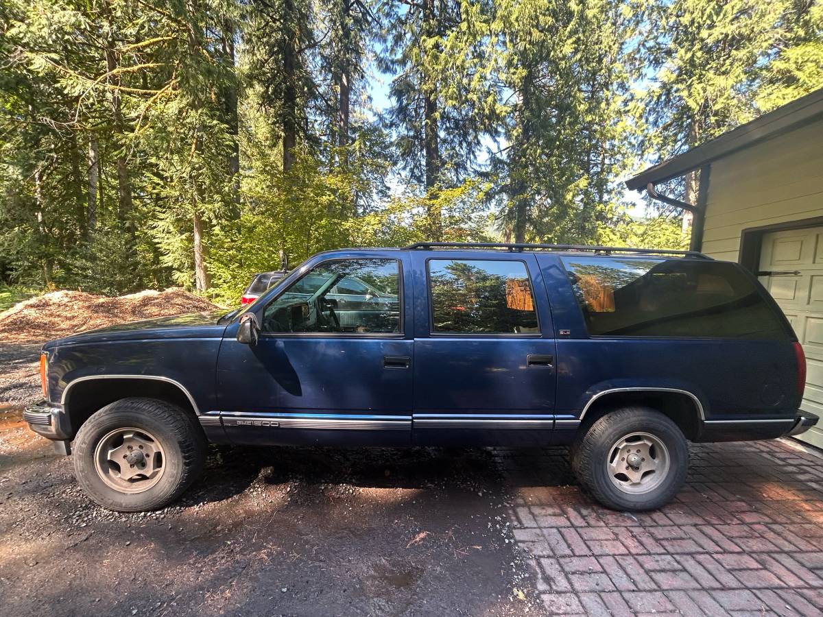 Gmc-suburban-1500-1993-blue-1