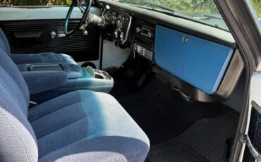 Gmc-suburban-1971-black-10