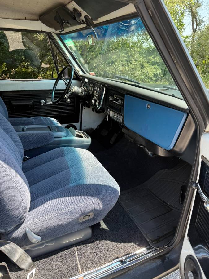 Gmc-suburban-1971-black-10