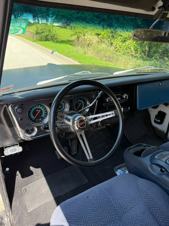Gmc-suburban-1971-black-11