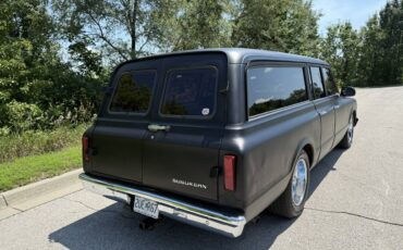 Gmc-suburban-1971-black-3