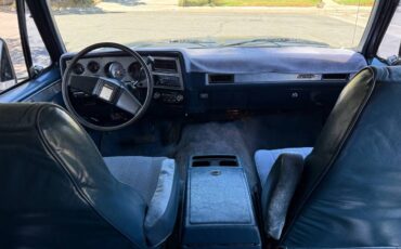 Gmc-suburban-1988-12