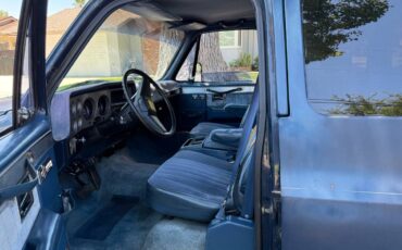 Gmc-suburban-1988-14