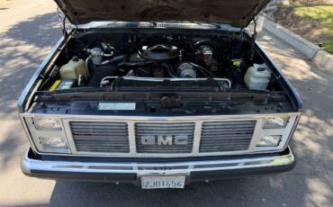 Gmc-suburban-1988-15