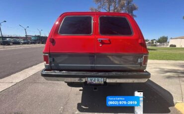 Gmc-suburban-1989-red-2