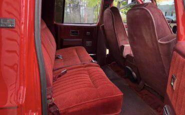 Gmc-suburban-1990-red-3