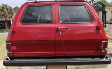 Gmc-suburban-1990-red-9