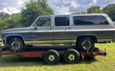 Gmc-suburban-1990-silver