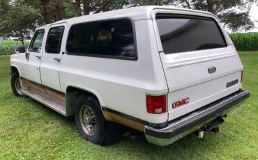 Gmc-suburban-2500-1989-white-1