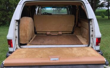 Gmc-suburban-2500-1989-white
