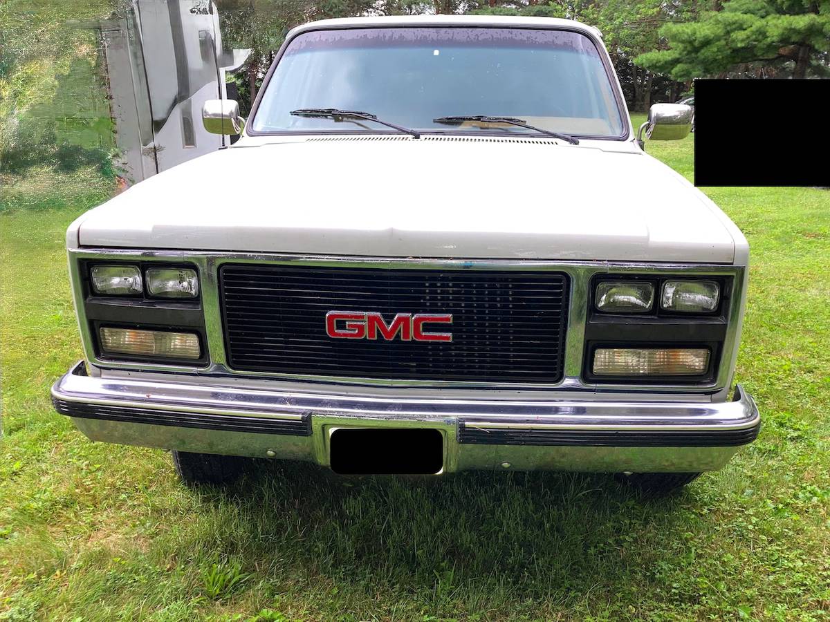 Gmc-suburban-2500-1989-white-6