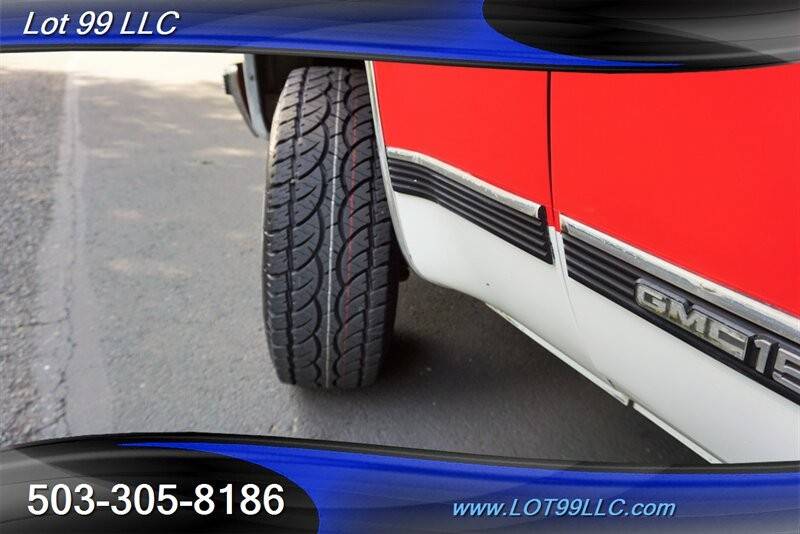 Gmc-suburban-v1500-4dr-v8-auto-1989-white-3