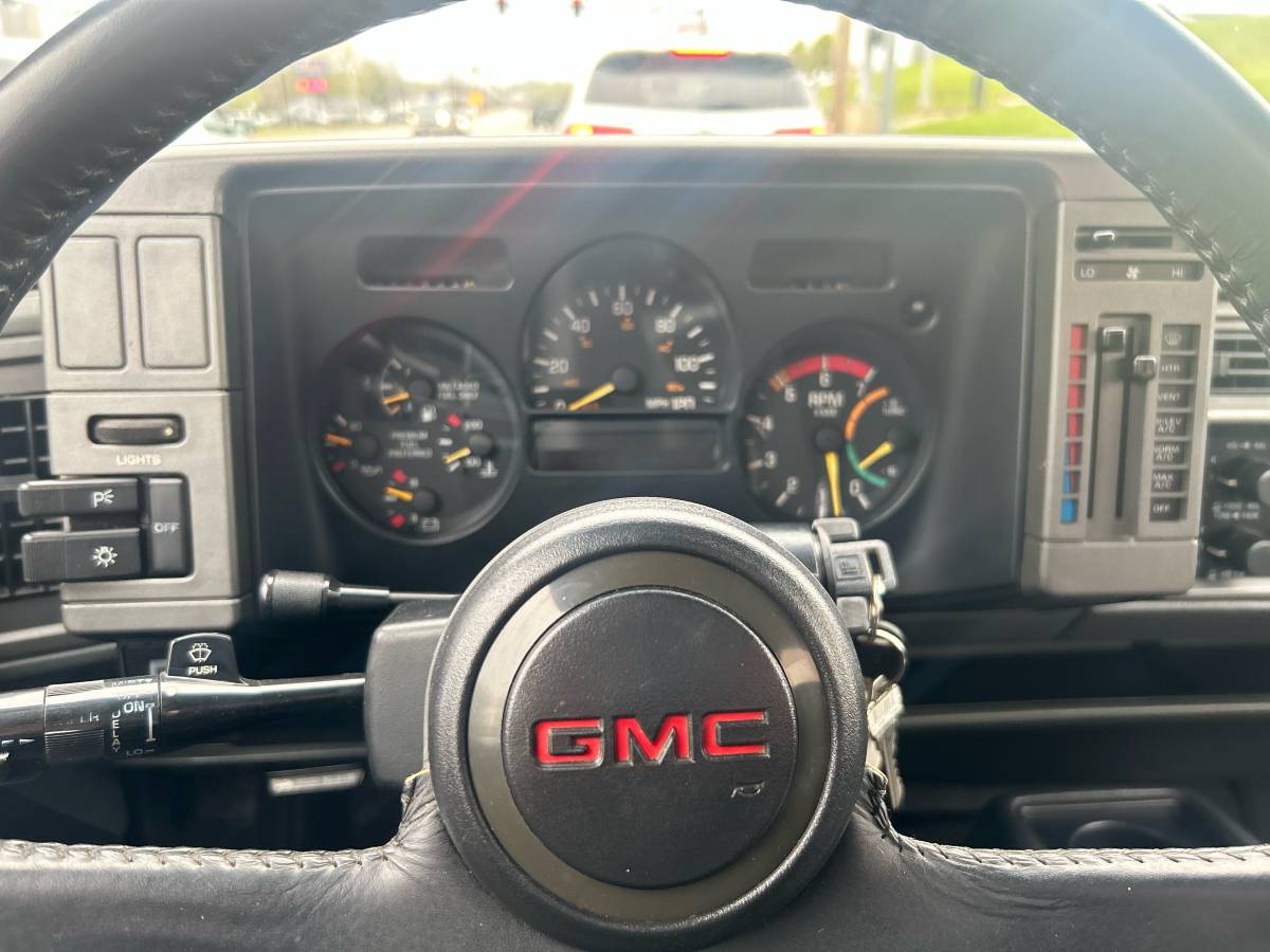 Gmc-syclone-1991-black-2