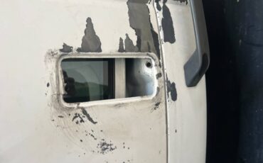 Gmc-top-kick-1991-white-8