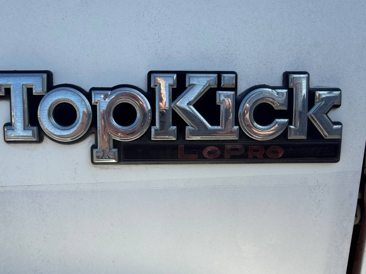 Gmc-topkick-1993-white-1