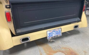 Gmc-truck-1952-yellow-1