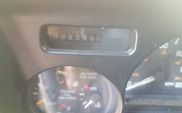 Gmc-typhoon-1992-green-6