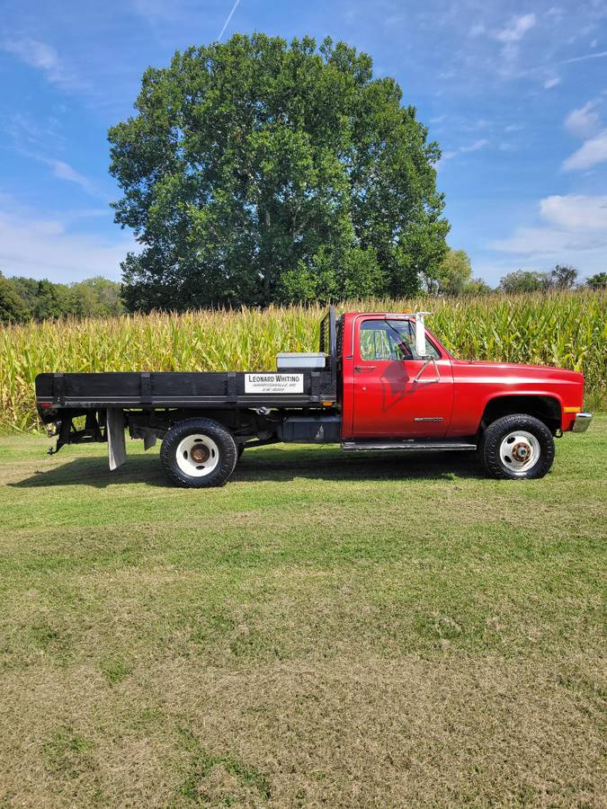 Gmc-v-3500-sierra-sl-4x4-with-flatbed-1989-red-1