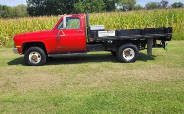 Gmc-v-3500-sierra-sl-4x4-with-flatbed-1989-red