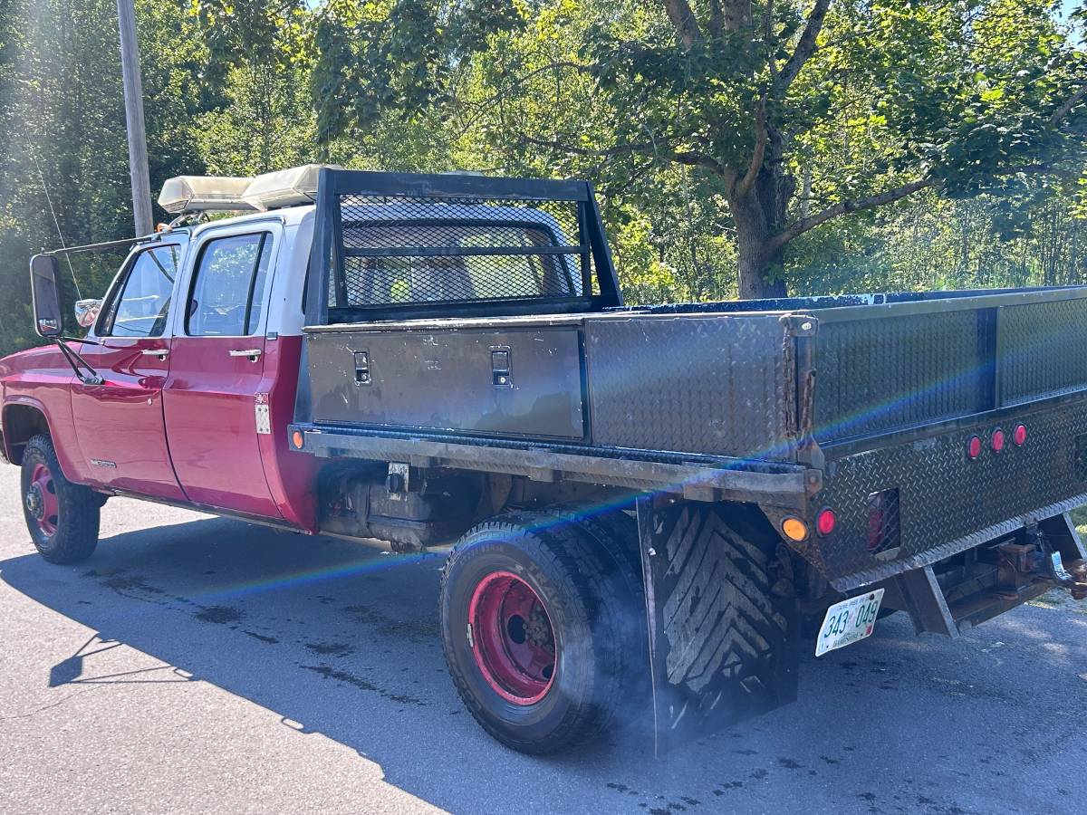 Gmc-v3500-diesel-1990-red-3