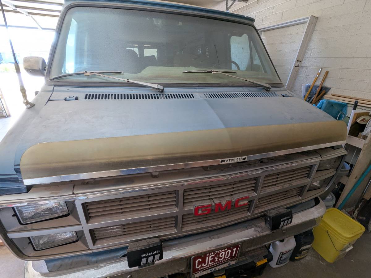 Gmc-vandura-1984-blue-13