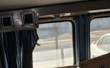 Gmc-vandura-1984-blue-2