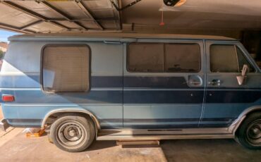 Gmc-vandura-1984-blue-21