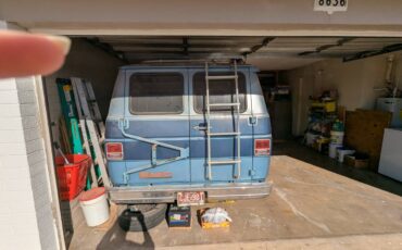 Gmc-vandura-1984-blue-9