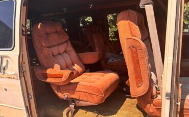 Gmc-vandura-1984-yellow-2
