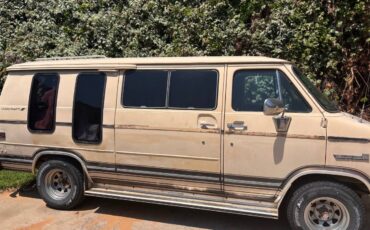 Gmc-vandura-1984-yellow-5