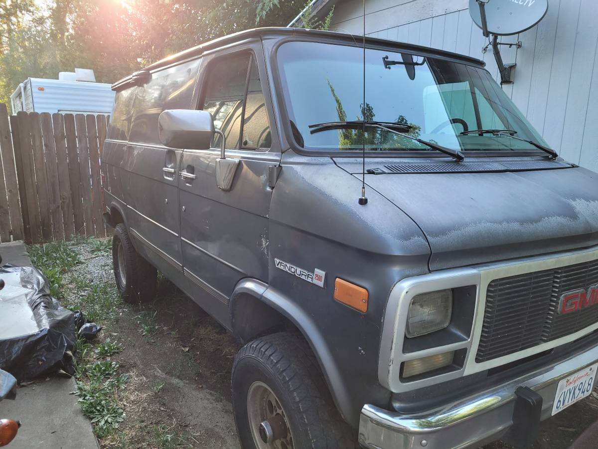 Gmc-vandura-2500-1995
